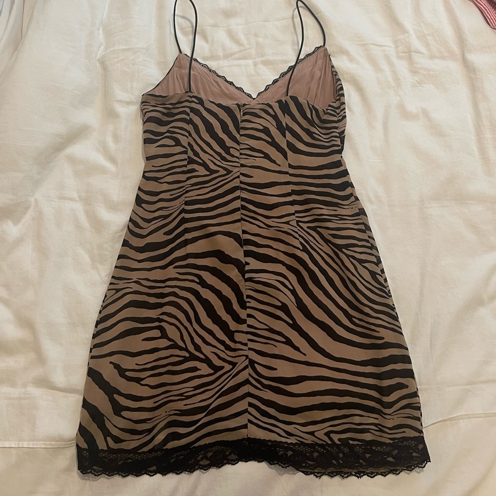 NOT FOR SALE - Picture 6 of 8
